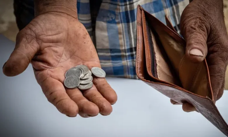 What Are Two Questions That Smart Spenders Ask Before Making a Purchase