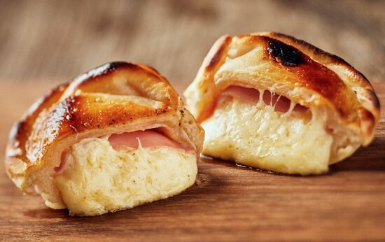 Best Empanada de Jamón y Queso Near Me